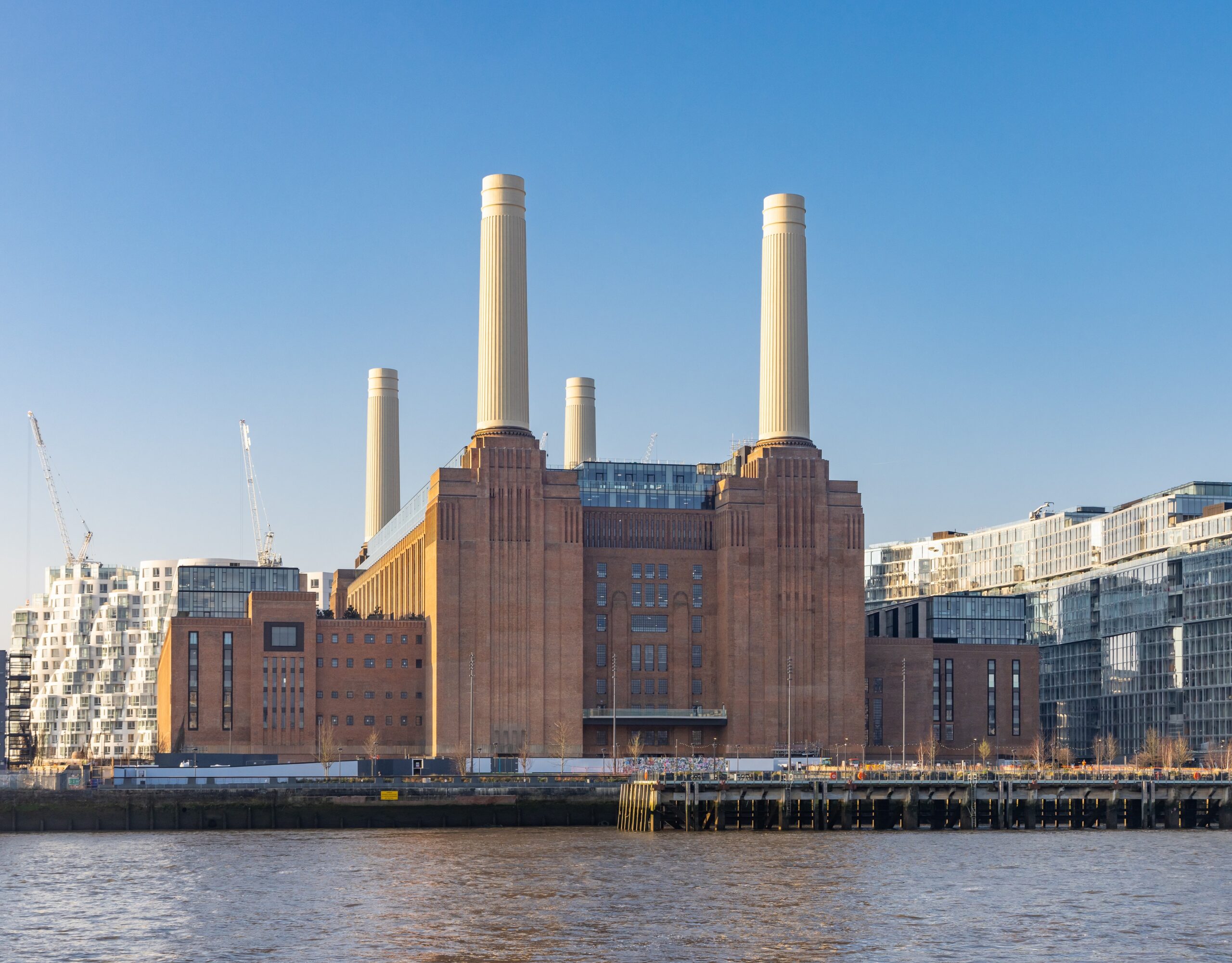 Completely Retail Marketplace Nordics Event excited to host talk by Battersea Power Station’s head of leasing, Sam Cotton this June!￼